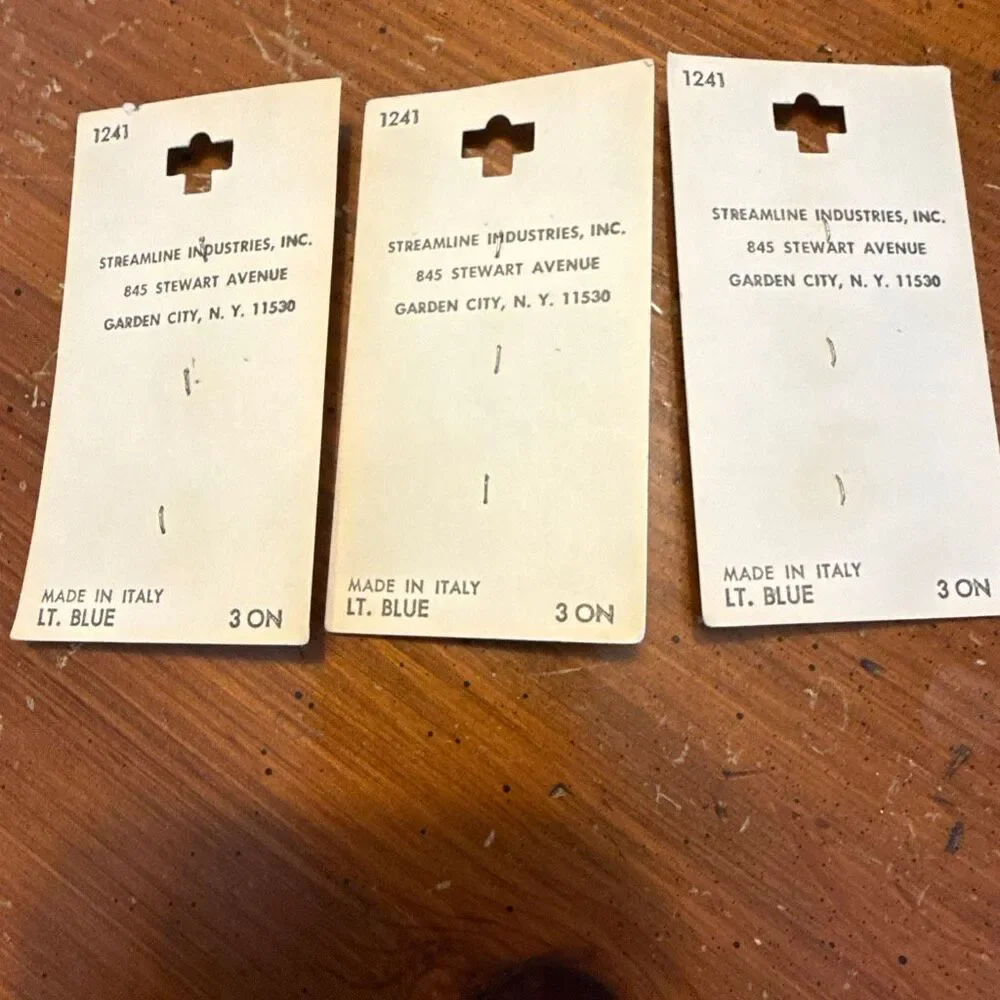 Vintage Streamline Lt Blue Floral Buttons | Made in Italy | Size 18 7/16” | 9 Bu